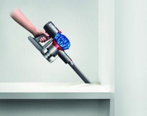 Save $100 on Walmart Dyson V7 Motorhead Cord-Free Vacuum 4 Save 100 on Walmart Dyson V7 Motorhead Cord Free Vacuum 3